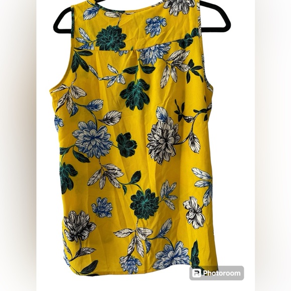 Floral tank top - Picture 2 of 4